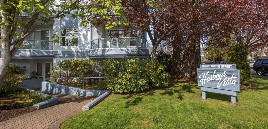 Harbour Vista condo building, in Sidney North-East, Victoria BC