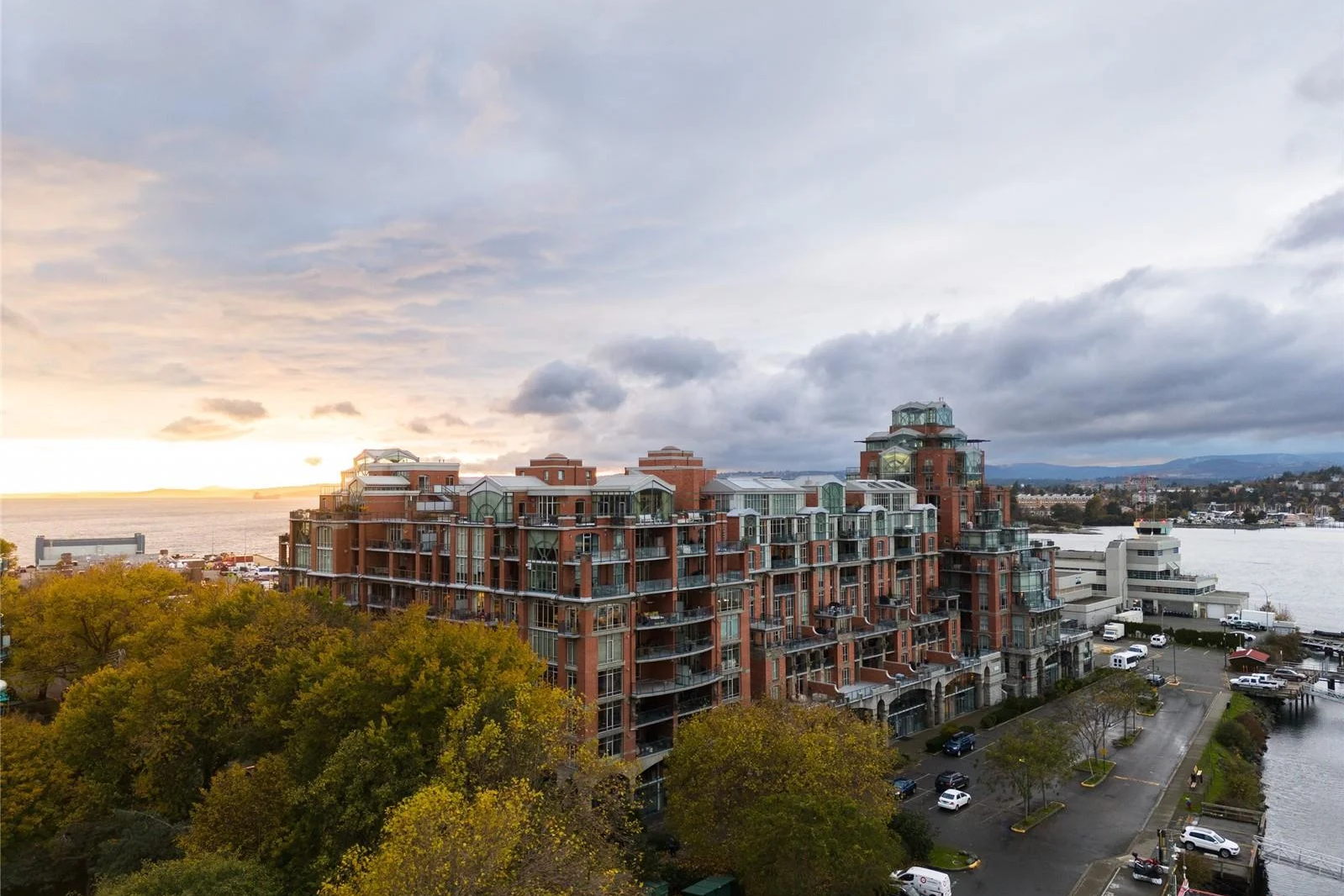 Shoal Point condo building, in James Bay, Victoria BC