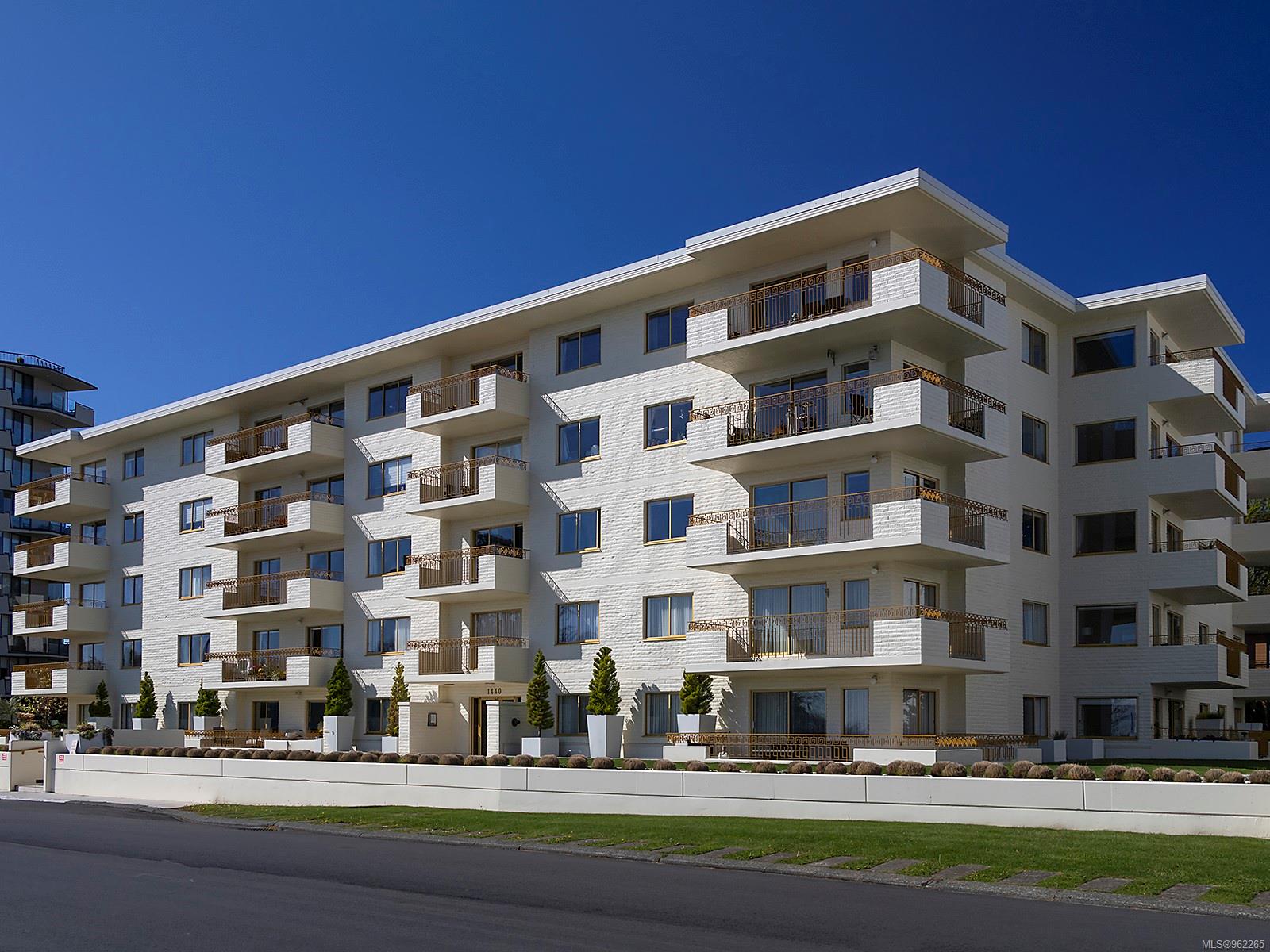 Beach 1440 condo building, in South Oak Bay, Victoria BC