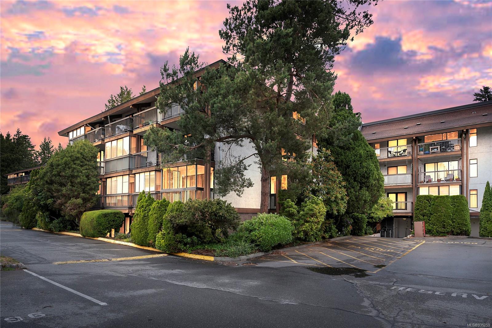 Royal Woods condo building, in Quadra, Victoria BC