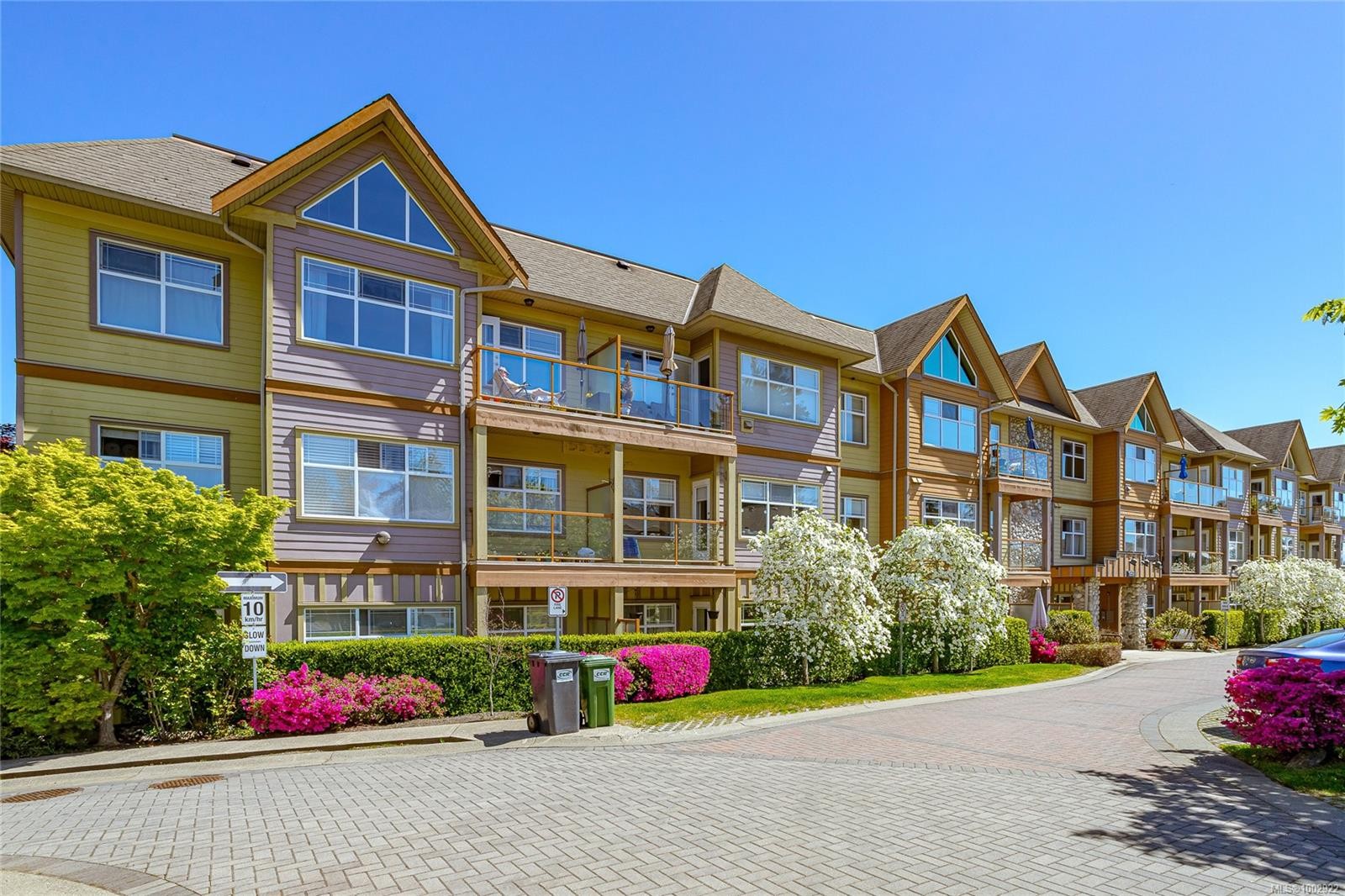 Heritage Green at Polo Park Estates condo building, in Saanichton, Victoria BC