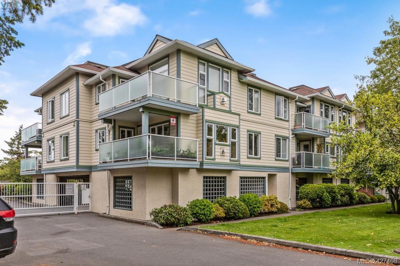 City Side condo building, in Rudd Park, Victoria BC