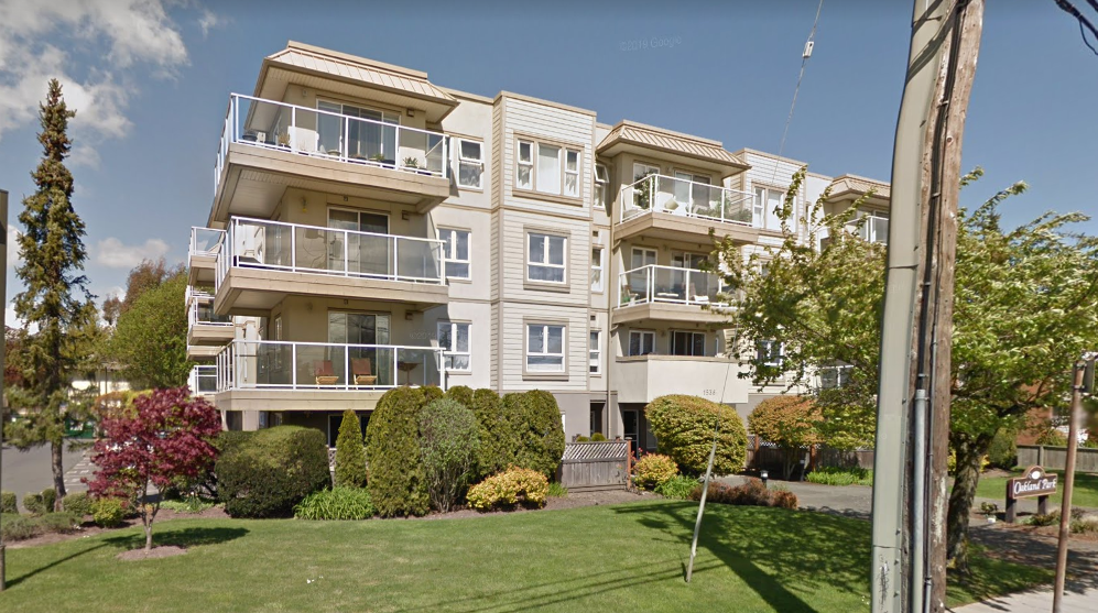 Oakland Park condo building, in Oaklands, Victoria BC