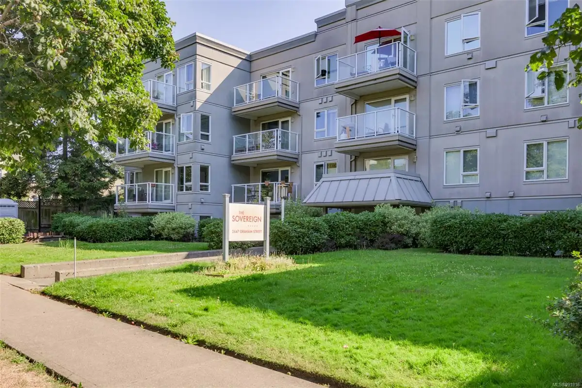 Westhampton Gardens condo building, in Hillside, Victoria BC