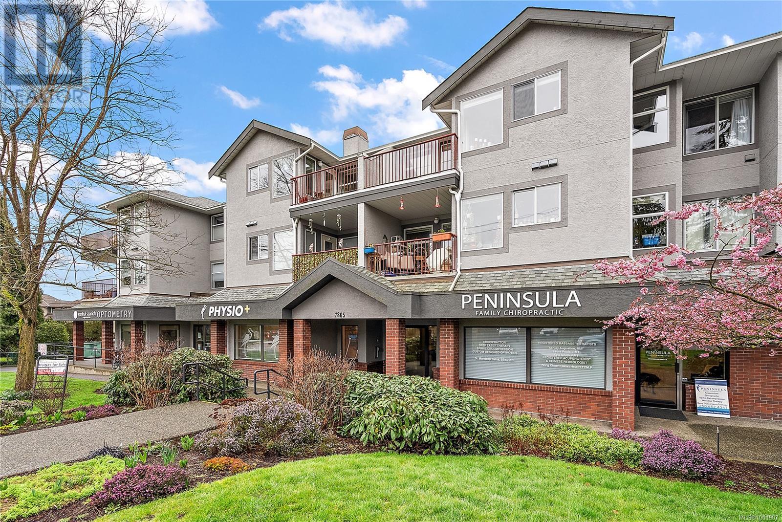 Meadowview Court condo building, in Saanichton, Victoria BC